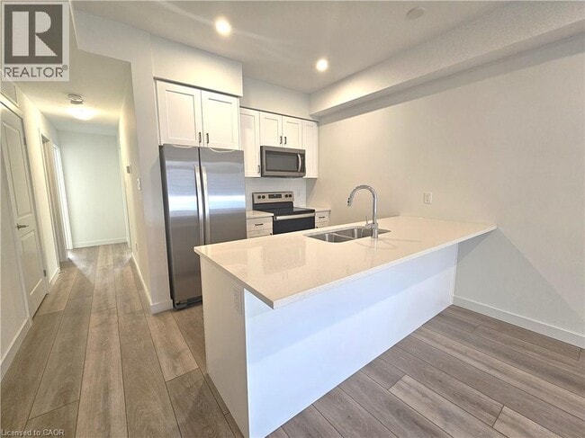 Building Photo - 405 Myers Rd