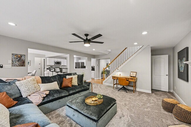 Foto del edificio - Freshly Renovated 4 Bedroom Home In Centerville OH