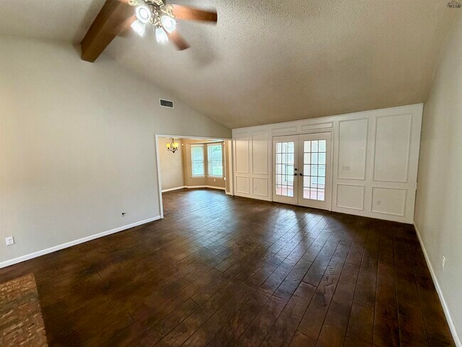 Foto del edificio - 4410 York St