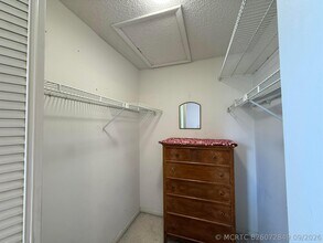 Building Photo - 304 Knotty Pine Cir