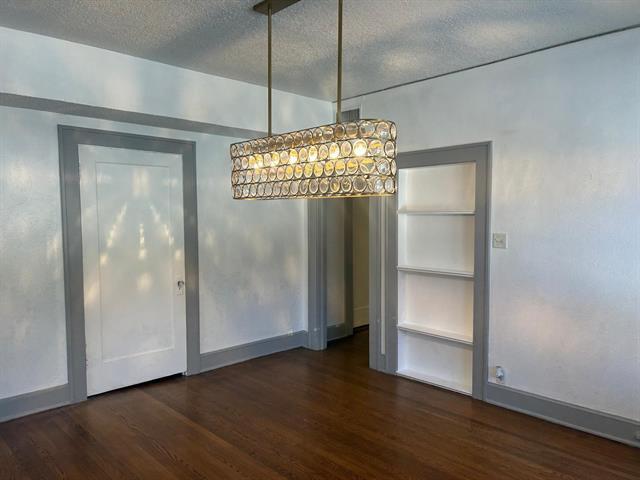 Foto del edificio - 5800 Prospect Ave