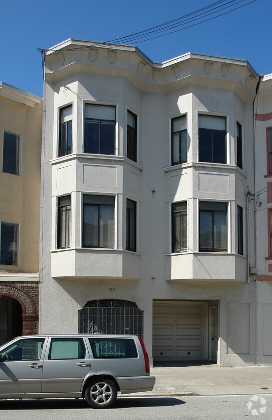 Primary Photo - 779 Ninth Avenue