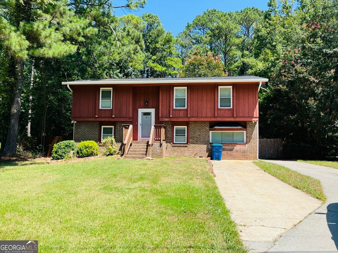Primary Photo - 7220 Connell Rd