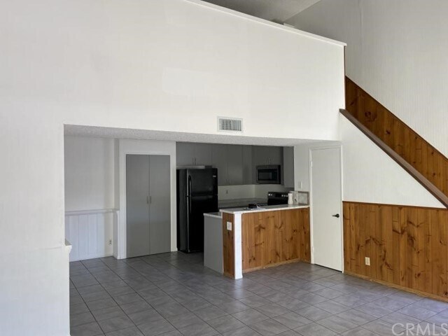 Foto del edificio - 1500 W Edgehill Rd