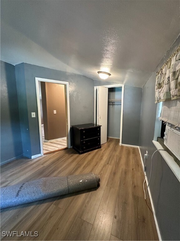 Foto del edificio - 18301 Slater Rd