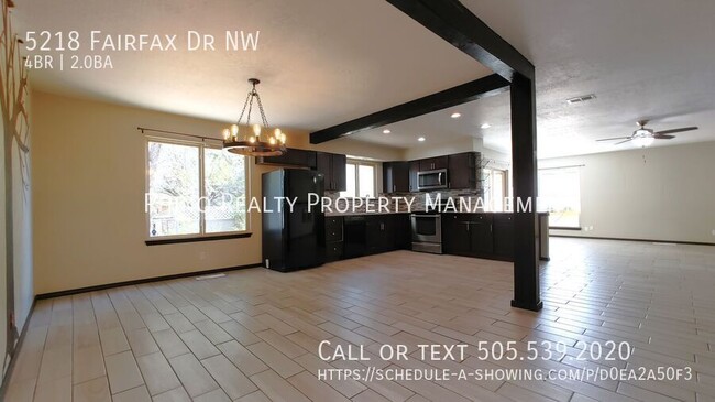 Foto del edificio - Large 4 Bedroom 2 Bathroom Home In NW Abq!