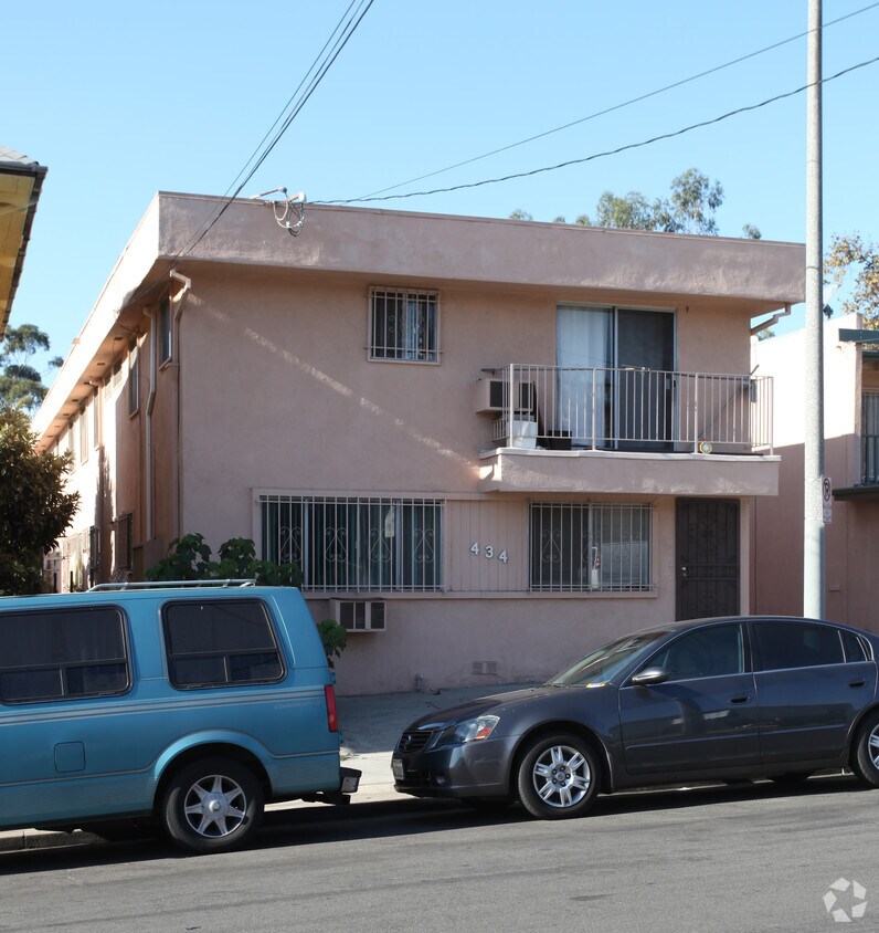 Foto del edificio - 434 Cottage Home St