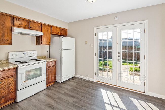 Building Photo - 2914 Prairie Flower Cir