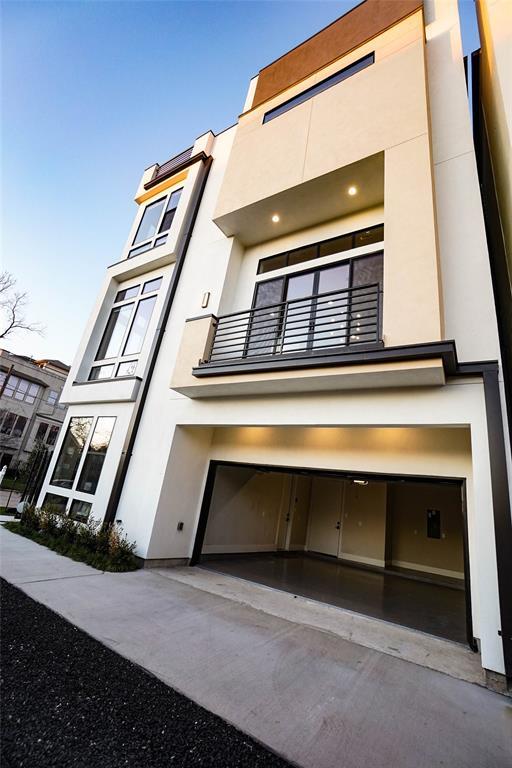 Building Photo - 3509 Hutchins St