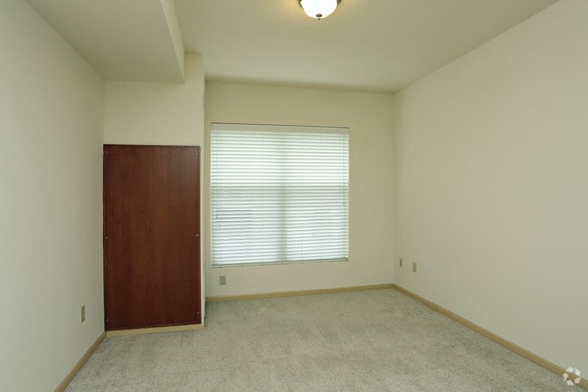 2BR, 2BA - The Lurican - The Lurican