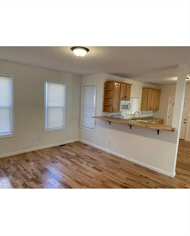 Building Photo - 405 Front St