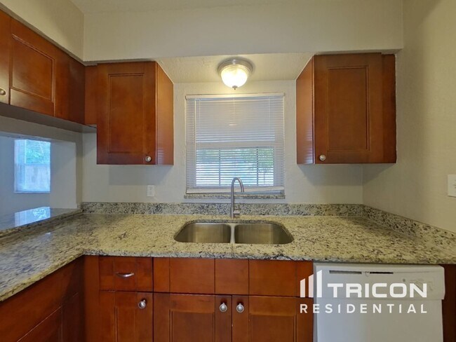 Foto del edificio - 6297 20th St S