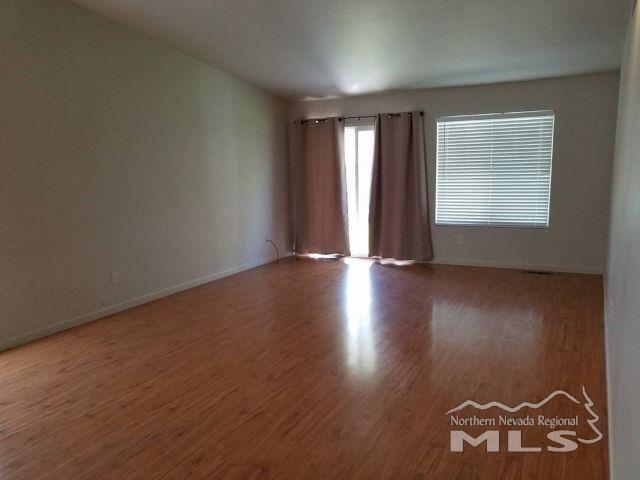 Building Photo - 3 bedroom in Sparks NV 89436