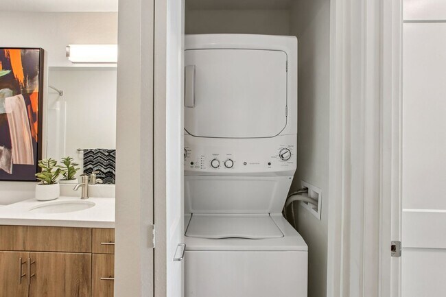 Interior Photo - DC Heights Apartments