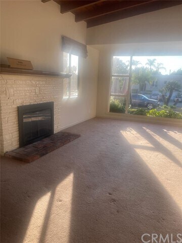 Building Photo - 506 Avocado Ave
