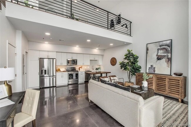 Foto del edificio - 3705 N Marion St