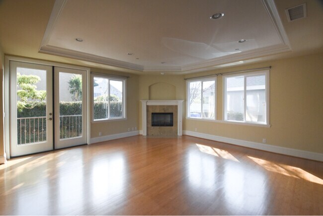 Foto del edificio - 2212 Marshallfield Ln