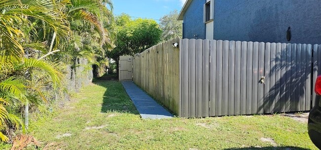 Photo - 3684 Pinehurst Dr Apartment