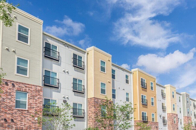 Foto del edificio - 11777 Nicholson Dr