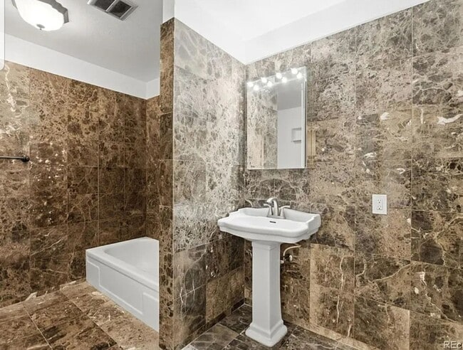 Foto del edificio - 7755 E Quincy Ave