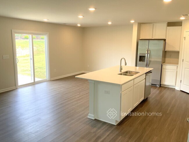 Building Photo - 2606 Brunson Ct