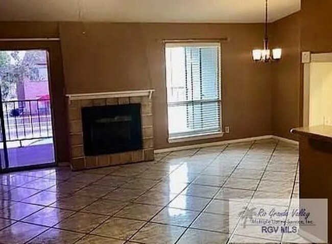 Foto del edificio - 4601 Carmen Ave