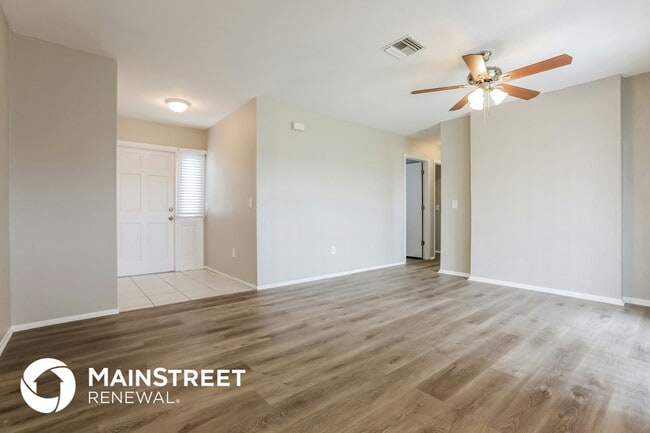 Building Photo - 7509 Mesa St