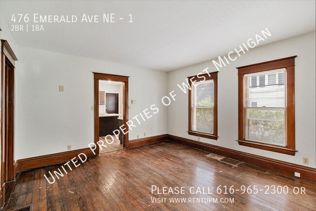 Foto del edificio - Available Now | 2 Bedroom 1 Bed Lower Leve...