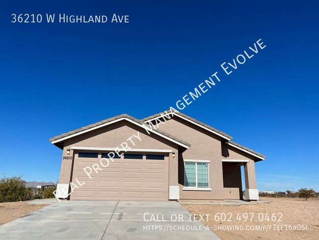 Building Photo - Tonopah Gem!