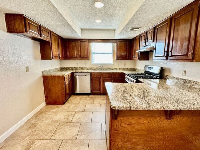 Foto del edificio - 3504 S 150th East Ave