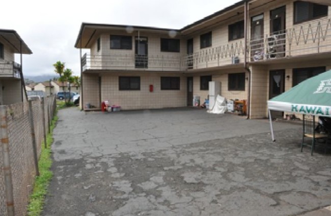 Building Photo - Koa Street Apartments