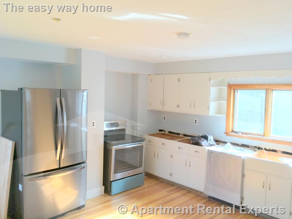 Foto principal - 252 Harvard St