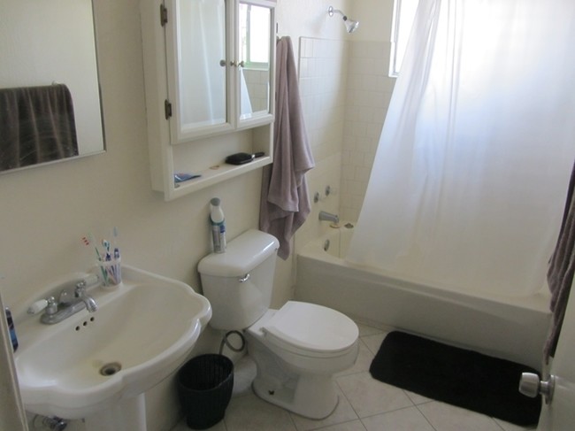 Bathroom - Plaza Apartments