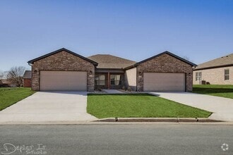 Building Photo - 312 Turnberry Ct