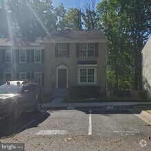 Building Photo - 18915 Red Robin Terrace