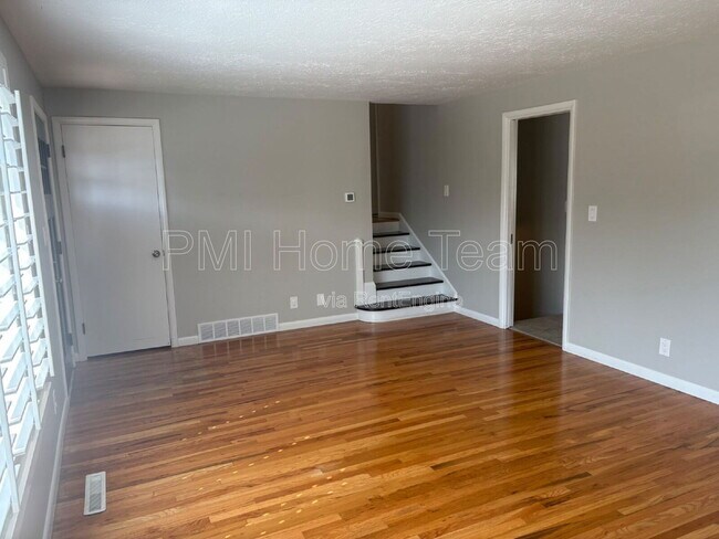 Building Photo - 442 N 250 E