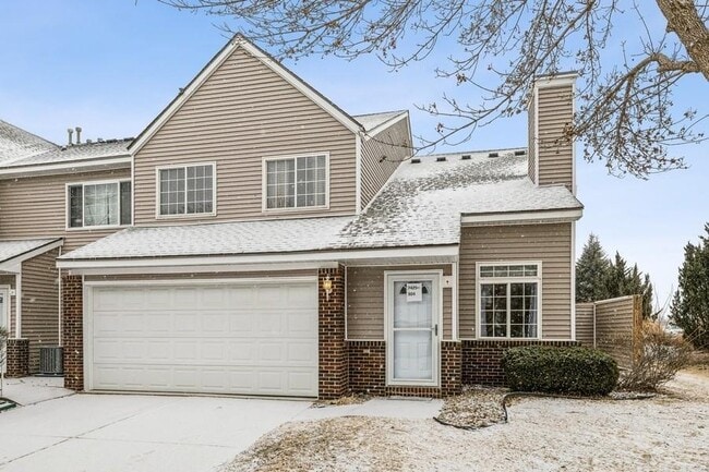 Building Photo - 7425 Wistful Vista Dr