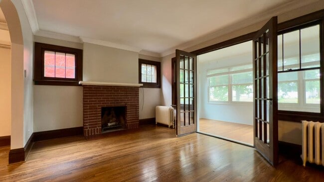 Building Photo - 1439 St Clair Ave
