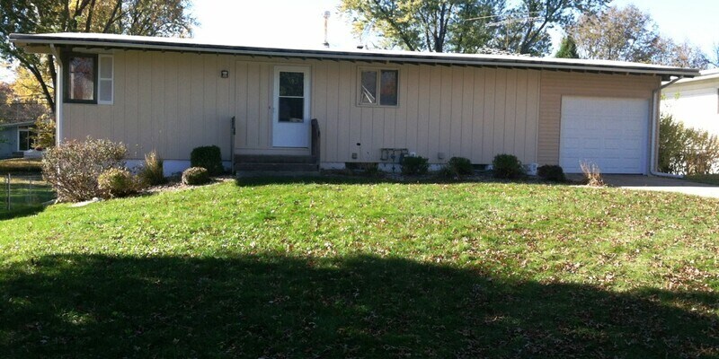 Primary Photo - 3915 Terrace Hill Dr NE
