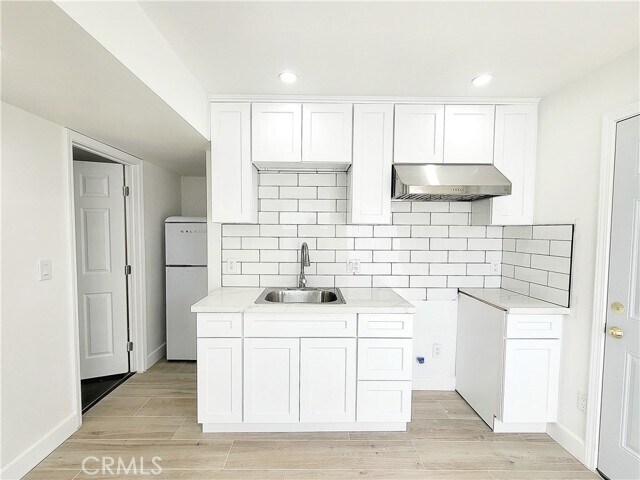 Building Photo - 1414 Escalada Ave