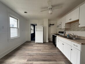 Building Photo - 83 S Empire St