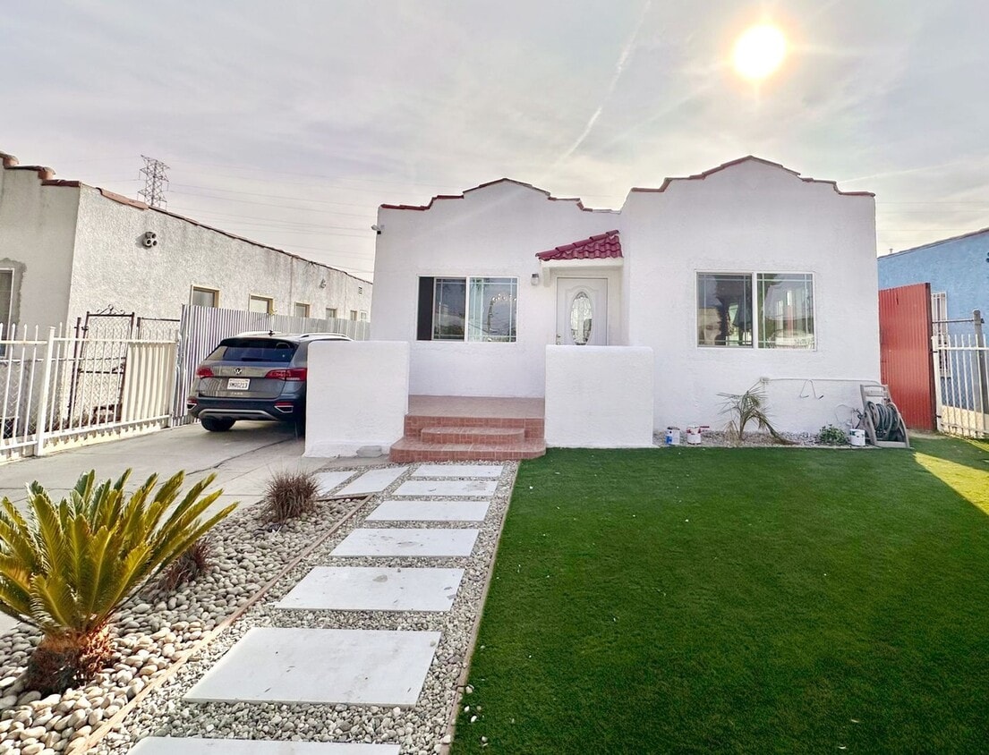 Foto principal - 538 W 97th St