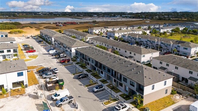 Foto del edificio - 417 NW 13 Ct