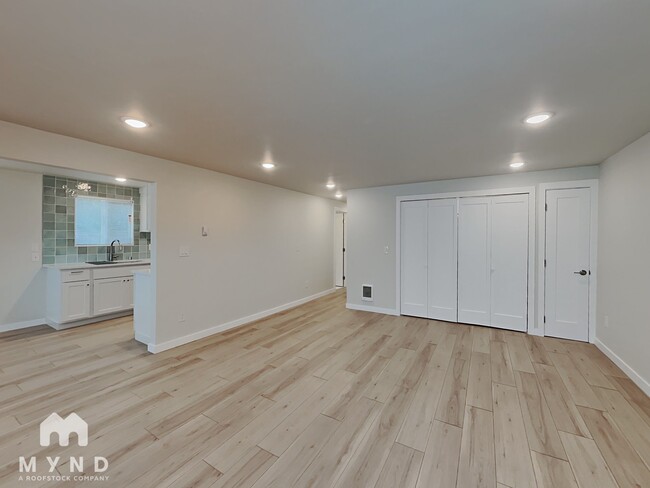 Foto del edificio - 4729 Delridge Way SW