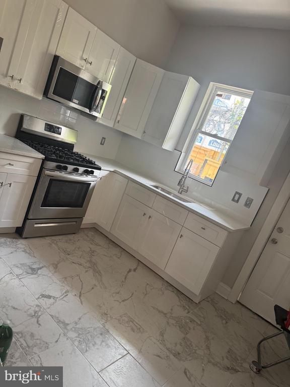 Foto del edificio - 2518 N 33rd St