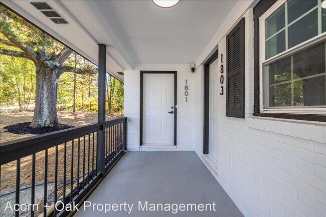 Building Photo - 2 br, 1 bath House - 1801 Morehead Ave