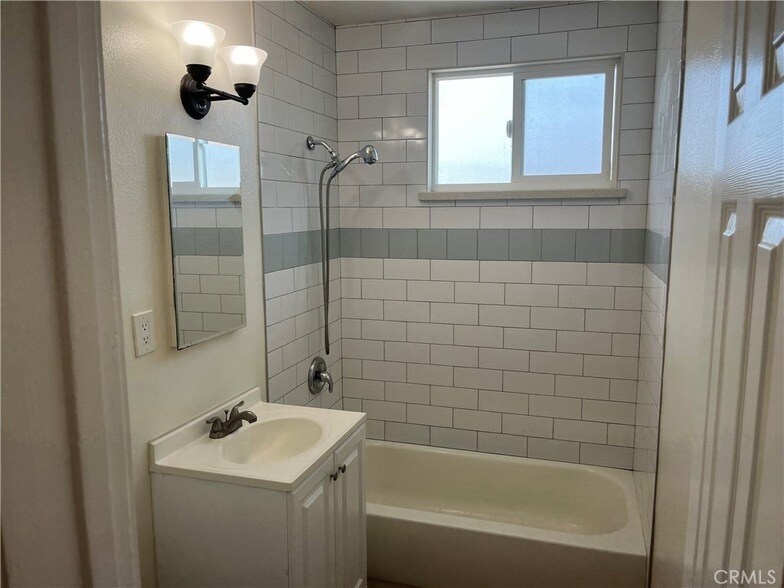 Foto del edificio - 1044 Wallgreen St
