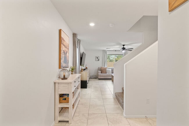 Building Photo - 11216 E Vail Vista Ct