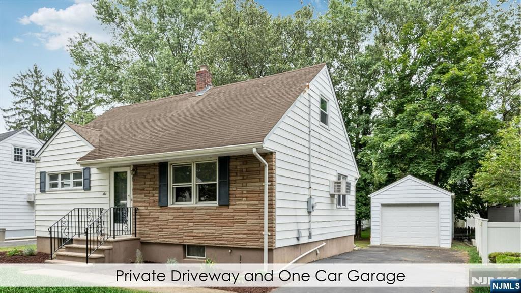 Foto principal - 464 Dorchester Rd