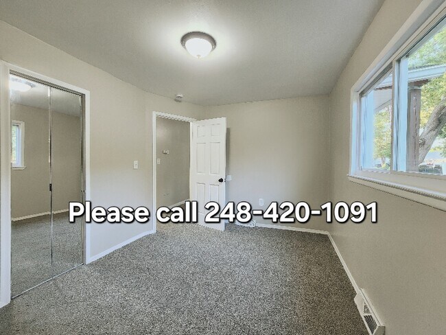 Foto del edificio - 15334 Oldham St